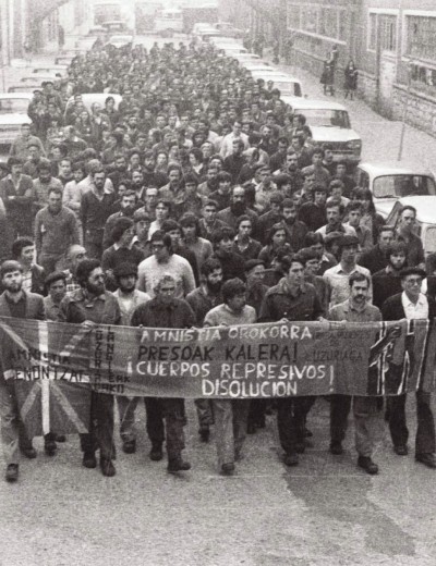 1977ko maiatzan, Amnistiaren aldeko II. astea iruditan